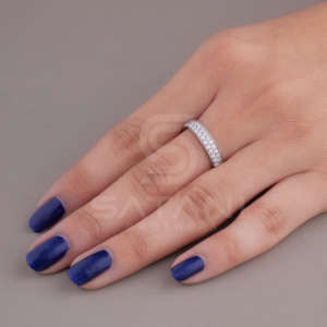 Anillo de Eternidad de Doble Hilera de Moissanita D VVS, Anillo de Boda Apilable Diseñado para un Brillo Eterno, Elegancia Diaria y Estilo Moderno - Product Image 1