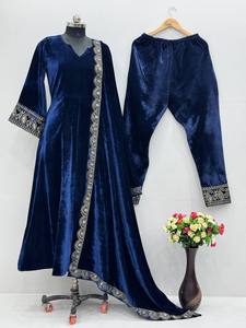 NOIIR PIGEON Vestido Anarkali de terciopelo viscoso bordado para mujer, pantalón y dupatta, ropa de fiesta de diseñador, estilo Bollywood - Product Image 4