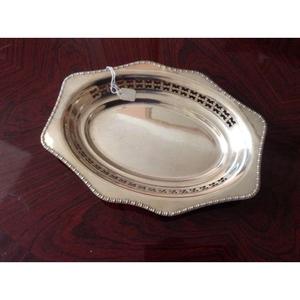 Grande assiette ovale de service en laiton finition argentée, présentoir alimentaire, vaisselle de table, assiette de présentation et assiette en laiton pour les fêtes - Product Image 2