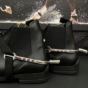 Juego de Espuelas Ecuestres Hechas a Mano con Correas para Espuelas - Espuelas Británicas Aptas para Montar a Caballo - Product Image 5