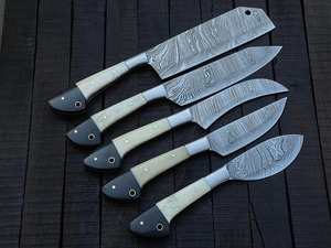 Custom Handmade Five-Piece Chef <b>Set</b> in Damascus Steel Bone+Horn Handles Durable <b>Sharp</b> <b>Knives</b> Ambidextrous Design Leather Roll - Product Image 4