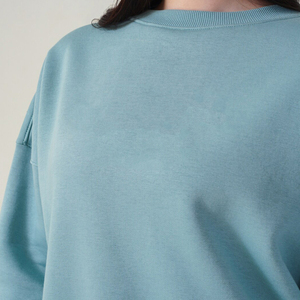 เสื้อสเวตเตอร์ผู้หญิง ผ้าฟลีซนุ่ม คอกลม แขนยาว อบอุ่น สวมใส่สบาย เสื้อผ้าฤดูหนาว ทรงหลวม ใส่ได้ทุกวัน - Product Image 6