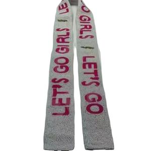 Let's Go Girls correas de bolsa de cuentas de semillas de oro blanco personalizadas 'Hook Em Horns' accesorio de moda correa de monedero con cuentas - Product Image 1