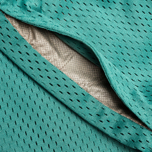 Shorts de sport décontractés pour hommes, respirants, en maille unie, séchage rapide, style hip-hop, pour l'été, vente en gros - Product Image 6