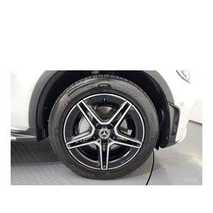 Mercedes-Benz GLC-Class GLC300 4MATIC 2022, 80 949 km, boîte automatique, sièges en cuir, conduite à gauche, caméra de recul - Product Image 5