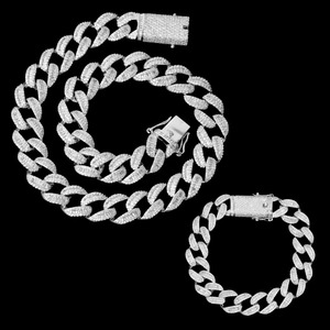 Krishnavii KN 017 Vintage Unisex 18K <b>Solid</b> <b>Gold</b> Star of David Necklace with Lab Grown Diamond <b>Pendant</b> - Product Image 2