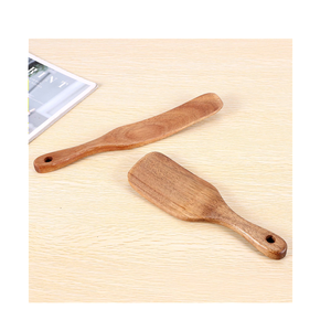 Spatule mélangeuse plate en bois d'acacia pour la cuisine, idéale pour la pâte à sourde - Product Image 5