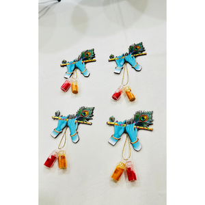 พระพุทธรูปพระพุทธเจ้าพระศรีกษรีรักษณ์พร้อมขลุ่ยและขนนกยูง ประดับขวดฮัลดี คุมคุม สำหรับเป็นของชำร่วยงานแต่งงาน - Product Image 2