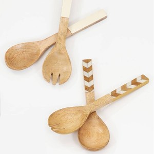 Ensemble de service à salade en bois d'olivier artisanal de qualité supérieure, fourchette et cuillère durables de 10 pouces avec poignées ergonomiques courbées, respectueux de l'environnement - Product Image 6
