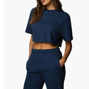 Haut court vintage pour femme, design unique, coupe ajustée, décontracté, respirant, séchage rapide, tendance estivale, streetwear, tenue de sport quotidienne, extensible - Product Image 6