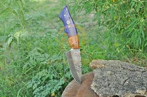 Couteau de chef artisanal en acier Damas avec manche ergonomique en bois – Couteau de cuisine ultra-affûté pour la cuisine professionnelle - Product Image 3