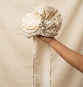 Turbante Blanco Dorado para Boda Real, Pre-Atado, Pagri Indio para Novio, Safa para Hombre, Tocado Nupcial Tradicional con Diseño Elegante - Product Image 2