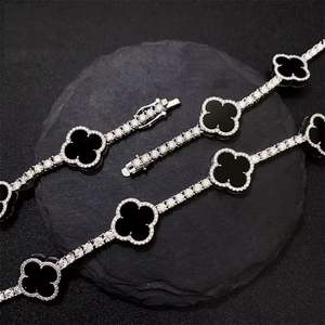 Collar de Trébol con Forma de Diamante de Lujo para Mujer, con Circonitas Cúbicas, Chapado en Plata, Cadena de Joyería de Moda - Product Image 2