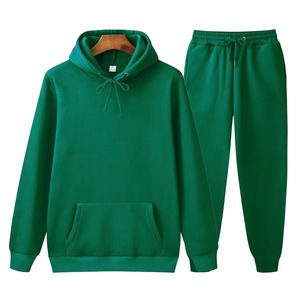 Conjunto Deportivo de Lujo Oversize con Sudadera con Capucha y Estampado Puff Personalizado y Pantalones Jogger Apilados, Chándal de Ajuste Holgado Personalizado - Product Image 3