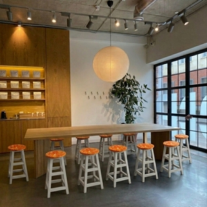 Recycled Plastic Eco-Friendly Durable Bar <b>Stool</b> with Minimalist Design Steel Frame for Home Bar Hotel Farmhouse & <b>Outdoor</b> Use - Product Image 5