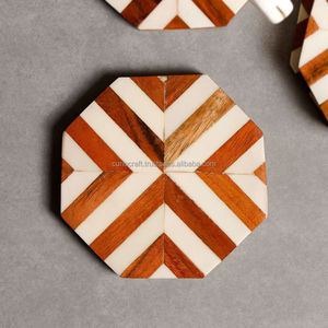 Ensemble de sous-verres carrés en bois modernes avec motif de feuilles, tapis de table antidérapants pour la décoration de la table à café et à manger - Product Image 3