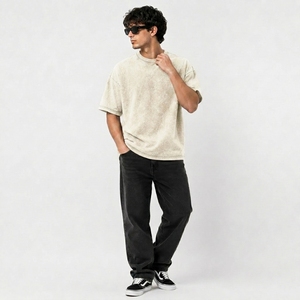 T-shirt décontracté en coton délavé coupe oversize et carrée, col rond, couleur Ocre, grammage lourd, épaules tombantes, manches courtes, coupe décontractée - Product Image 2