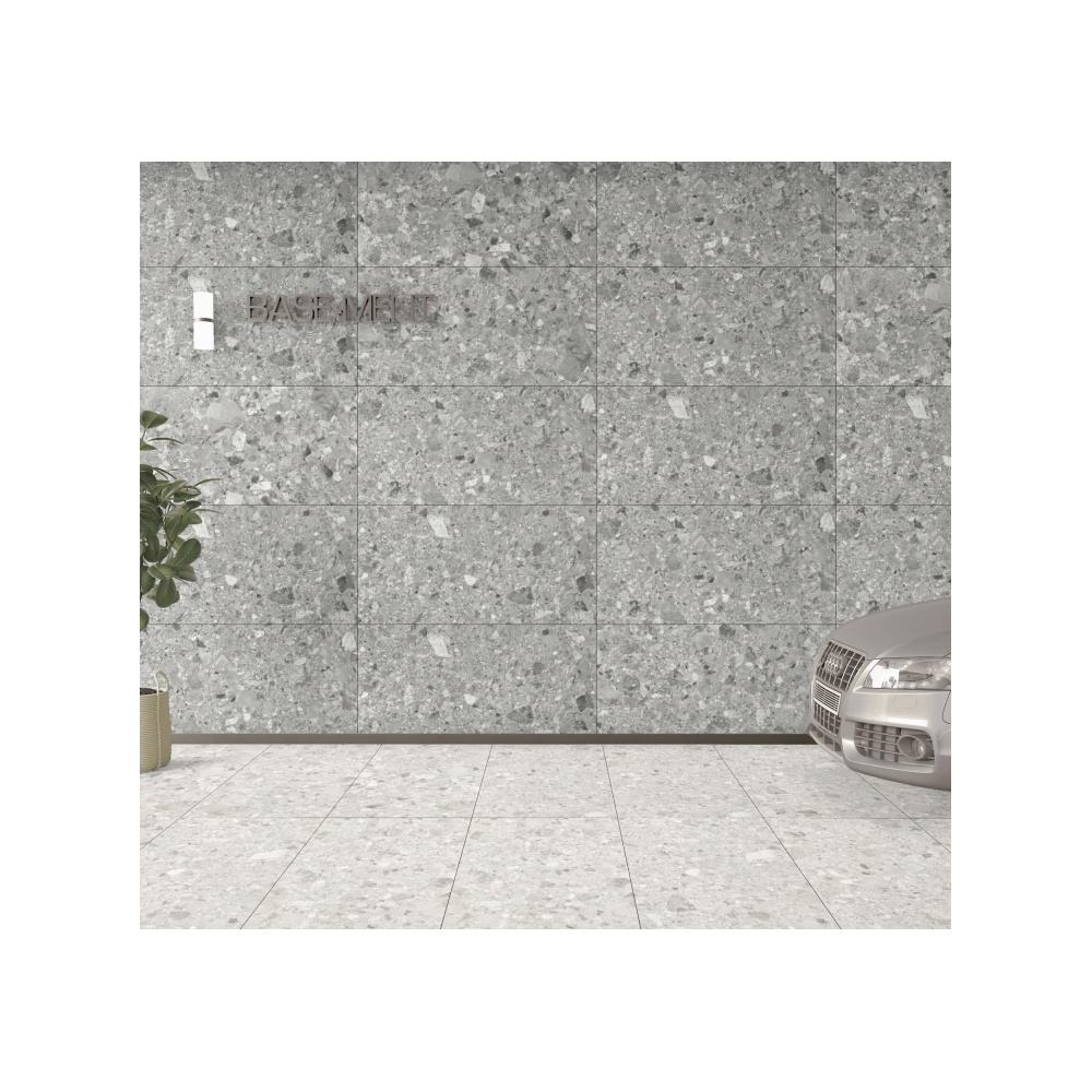 สีเทาอ่อน