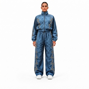 Survêtement unisexe bleu géométrique à fermeture éclair intégrale, col montant, coupe ample, sportif, printemps, 100 % nylon, impression par transfert thermique, imperméable - Product Image 1