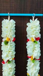 Guirlande de fleurs artificielles indiennes faites à la main (jasmin, mogra, marguerite) en tissu Toran pour Diwali, mariages, festivals, Noël et l'été - Product Image 5
