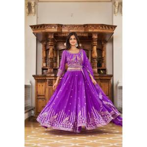 ATRACTIVA GEORGETTE BORDADO SECUENCIA TRABAJO LEHENGA CHOLI CINTURÓN CON DUPATTA LAVANDA - Product Image 1