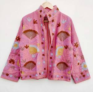 เสื้อแจ็คเก็ตผู้หญิง ผ้าฝ้ายลายปักซูซานี สำหรับฤดูหนาวและฤดูใบไม้ร่วง ลายดอกไม้ เป็นมิตรกับสิ่งแวดล้อม - Product Image 5