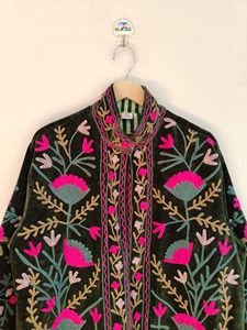 Veste en velours vert bohème à fleurs brodées, col mandarin, manches longues, vêtement d'extérieur décontracté, vêtements d'hiver pour adultes - Product Image 4