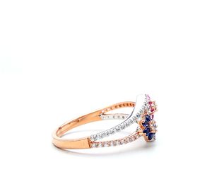 แหวนเพชรรัสเซียสีชมพูฟ้าทรงกลมเจียระไนแบบแฟนซี 14k โรสโกลด์ ขายส่ง พร้อมใบรับรอง IGI สำหรับแหวนหมั้น - Product Image 3
