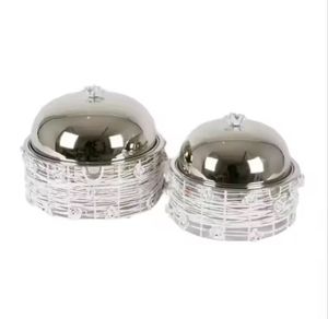 Ensemble de 2 pots à dattes en fil d'argent avec embellissements en cristal, couvercle en dôme de luxe, bol de service pour le Ramadan, décoration islamique pour l'Aïd, plat à bonbons - Product Image 1