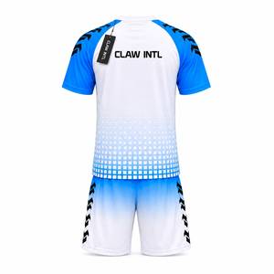 Maillot de football CLAW INTL pour homme, blanc et bleu dégradé, sublimé, manches courtes, évacuation de l'humidité, respirant, coupe athlétique - Product Image 4