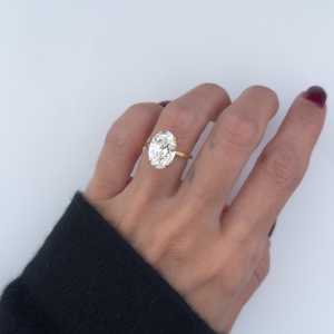 Bague de fiançailles ovale en diamant de laboratoire de 4,5 carats, or massif 14K 18K, grand solitaire étincelant, diamant CVD, bijoux d'anniversaire - Product Image 2