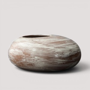 Jarrón de Cerámica Hecho a Mano, Estilo Wabi-Sabi, Acabado Mate, de 8 a 16 Pulgadas de Altura, Decoración con Flores Blancas - Product Image 6