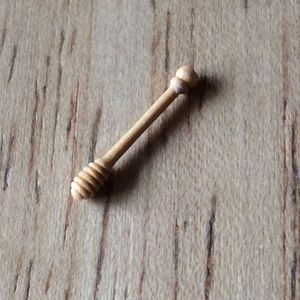 Mélangeur à miel en bois élégant, outil de service pour le miel naturel, idéal pour le petit-déjeuner, les repas et les accessoires de préparation de boissons. - Product Image 1