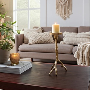 Bougeoir antique Design élégant de branche Accent de décor durable fait à la main Parfait pour le salon et la table à manger - Product Image 2