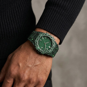 Montre-bracelet de luxe pour homme, quartz, entièrement sertie de diamants CZ, avec bracelet et lunette personnalisées style épines, mode hip-hop - Product Image 4