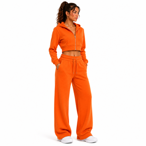 Conjunto de ropa de invierno personalizado para hombre, sudadera con capucha extragrande de forro polar grueso, conjunto de pantalones cortos a juego con cordón ajustable. - Product Image 3