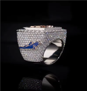 Anillo de Moissanita Unisex de Lujo Chapado en Plata de Ley 925, Diseño Clásico Solitario, Gema Brillante, para Propuesta de Matrimonio - Product Image 4