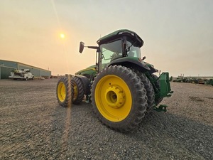 Tractor de Ruedas 4WD de Gran Tamaño 8R 340 2025, Listo para Exportación Premium - Product Image 3