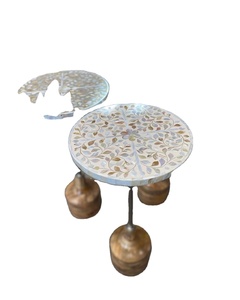 Mesa de acento de nácar floral artesanal, muebles personalizados de la mejor calidad para esquinas de sala de estar y dormitorio - Product Image 2