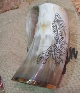 Corne à boire en agate naturelle sculptée à la main corne à boire Viking sculpture corne à boire de buffle pour bière - Product Image 1