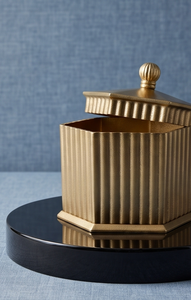 Elegante caja hexagonal de metal dorado para almacenar frutas secas y verduras, organizador de mesa cubierto con tapa escalonada. - Product Image 5