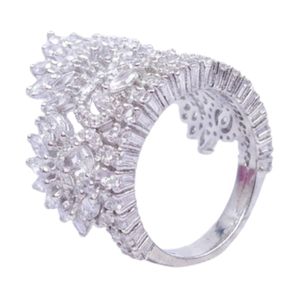 Gemvanity SR1453 Anillo de compromiso de lujo chapado en oro de 14K con moissanita de corte brillante y engaste de canal, diseño de corona clásica cristiana, para fiesta - Product Image 1