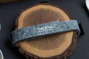 Sous-verres en bois avec support et ensemble de bâtonnets à café en bois, sous-verres en bois naturel de qualité supérieure pour boissons chaudes et froides par Universal - Product Image 2