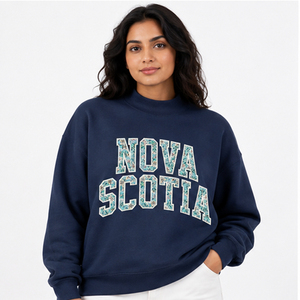 Sweat-shirt à col rond personnalisé pour femmes Nova Scotia, sweat-shirt en molleton surdimensionné, vêtements décontractés de style streetwear - Product Image 4