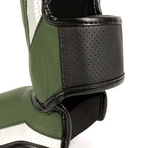 Protège-tibias en cuir personnalisables et légers avec fermeture auto-agrippante - Protection Muay Thai et MMA TWINS - Product Image 3