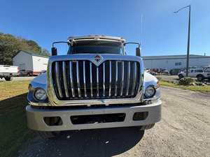 รถบรรทุกหัวลากดีเซลแรงบิดสูง 6x4 สำหรับงานหนัก เหมาะสำหรับการขนส่งสินค้าบนถนนลาดชัน - Product Image 5