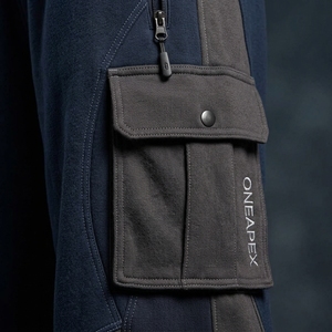 Conjunto Deportivo para Mujer en Gris Marino, Chaqueta con Capucha y Cierre, Pantalones Cargo de Pierna Ancha, Ropa Deportiva Urbana, Prendas Personalizadas - Product Image 6