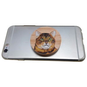 Support de téléphone portable en bois coloré personnalisé pour animaux de compagnie, idéal pour les cadeaux - Product Image 3