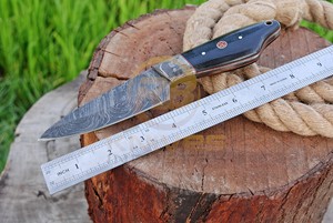 Couteau de chasse artisanal en acier Damas, lame fixe, manche intégral, couteau de survie pour le camping en plein air avec étui en cuir - Product Image 5