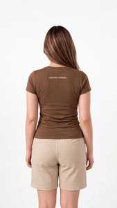 เสื้อยืดคอกลมแขนสั้นสีน้ำตาลเข้มทรงเข้ารูปสำหรับผู้หญิงจาก Oneten Apparel - Product Image 4